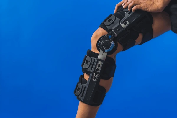 Knee Braces